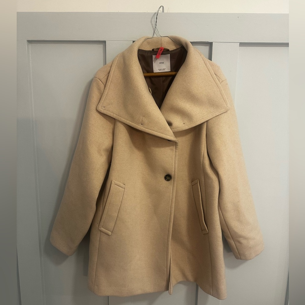 Designer look alike beautiful beige winter Coat from Mango